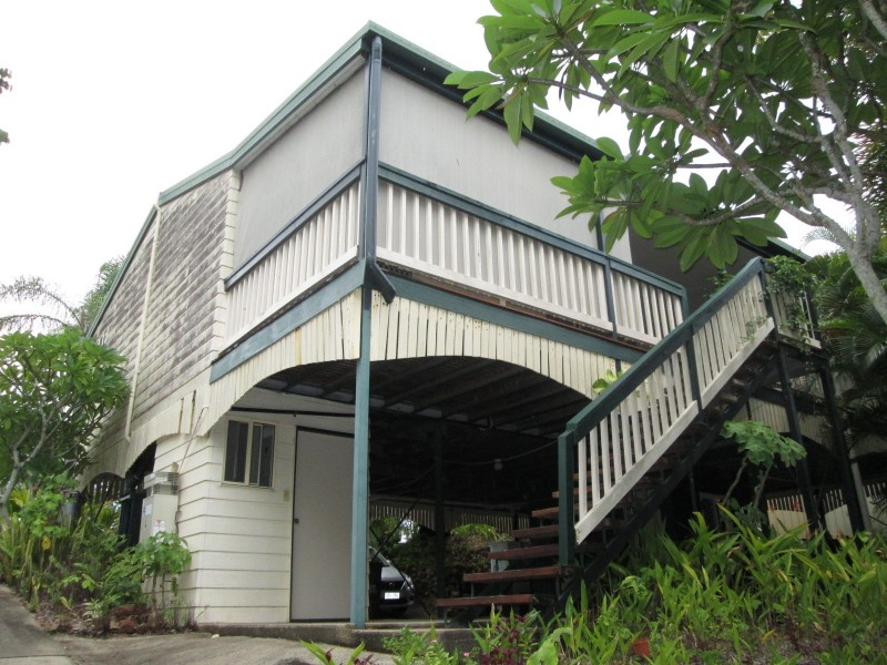 18 Macarthur Drive, Cannonvale QLD 4802