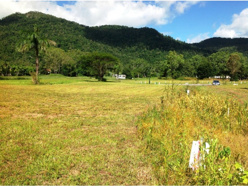 Lot 87 Hidden Court, Cannonvale QLD 4802