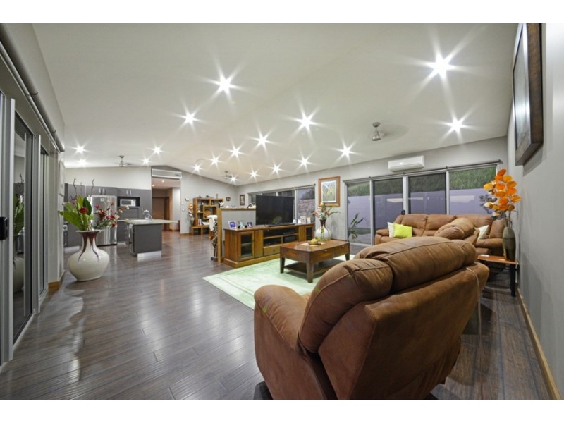 25 Kookaburra Drive, Cannon Valley QLD 4800