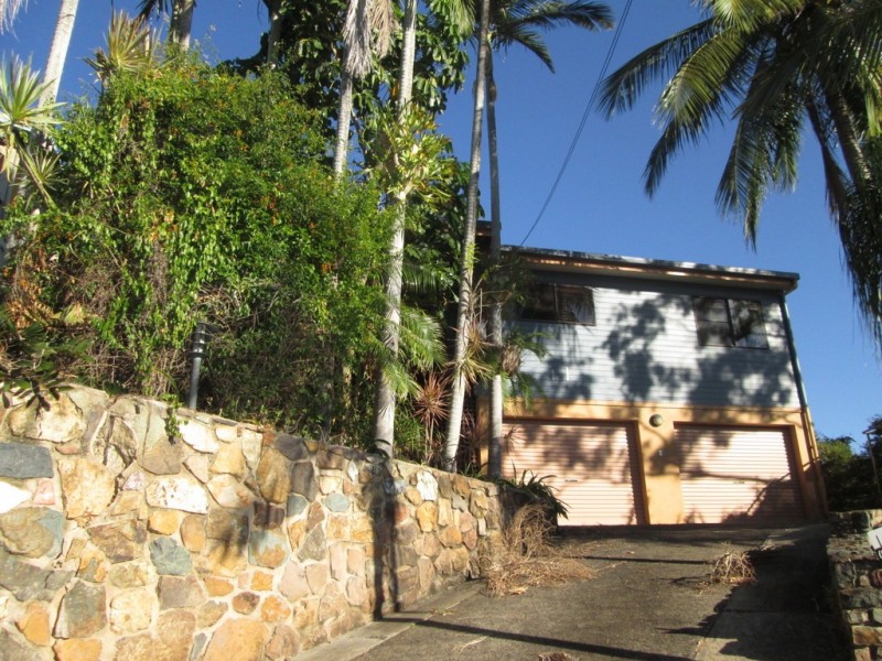 5 Wambiri Street, Cannonvale QLD 4802