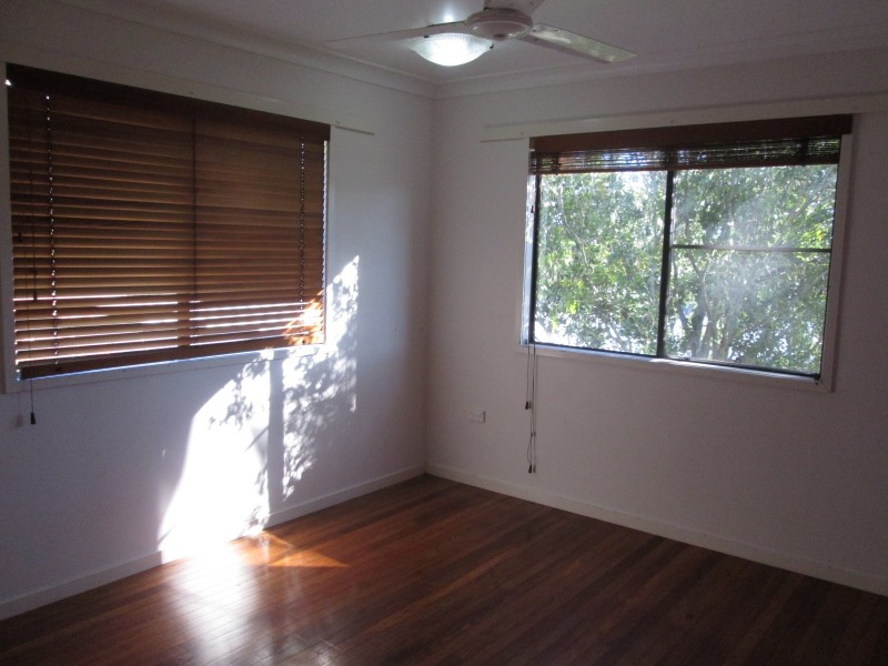 5 Wambiri Street, Cannonvale QLD 4802