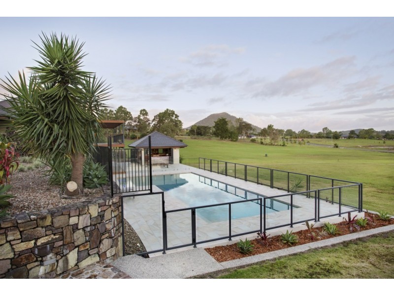 104 Windemere Drive, Strathdickie QLD 4800