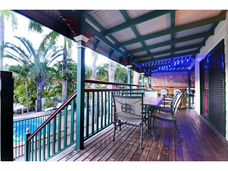 1 Sandpiper Crescent, Jubilee Pocket QLD 4802