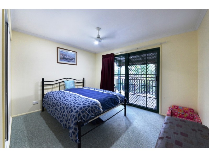 1 Sandpiper Crescent, Jubilee Pocket QLD 4802