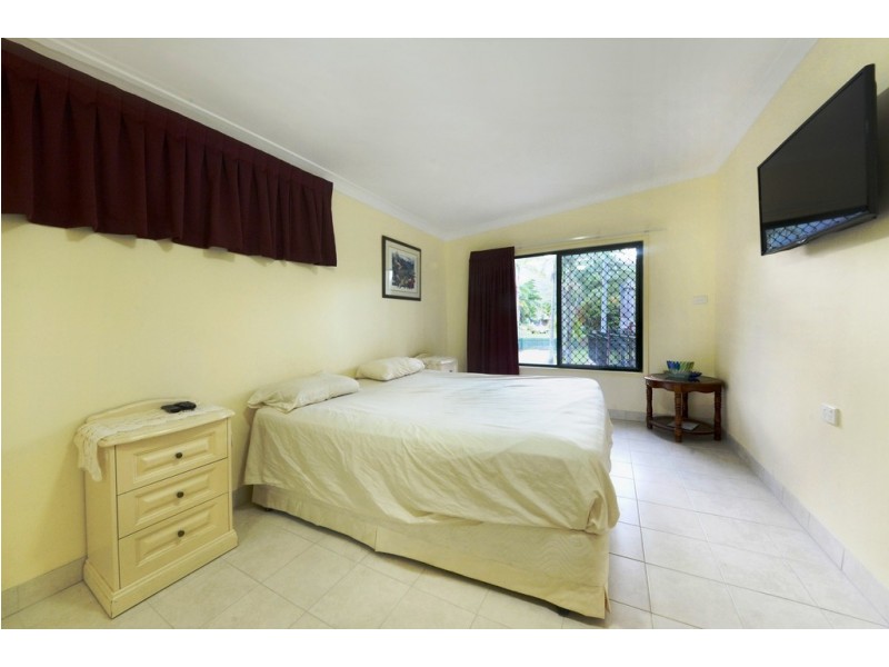 1 Sandpiper Crescent, Jubilee Pocket QLD 4802