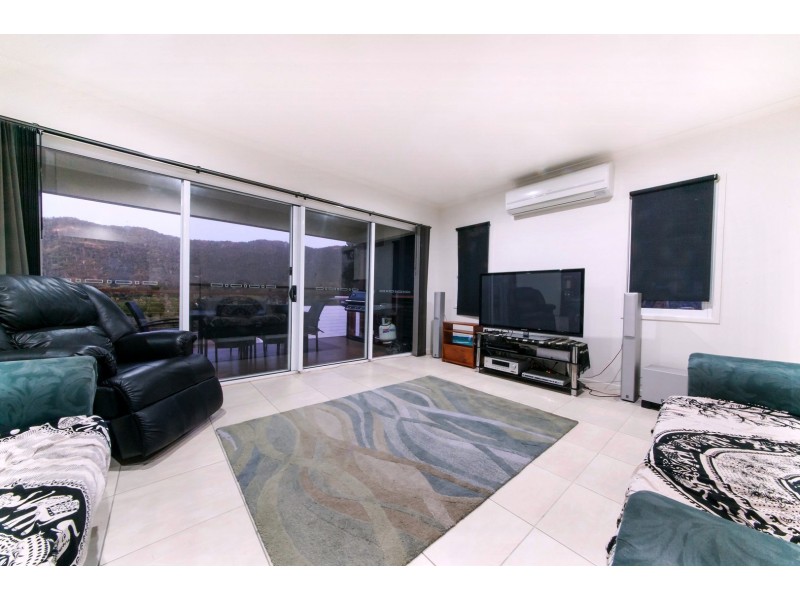 7 Armada Crescent, Jubilee Pocket QLD 4802
