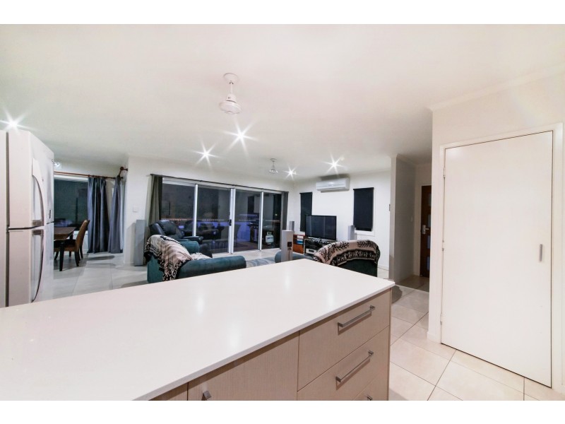 7 Armada Crescent, Jubilee Pocket QLD 4802