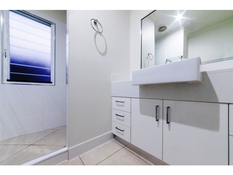 7 Armada Crescent, Jubilee Pocket QLD 4802