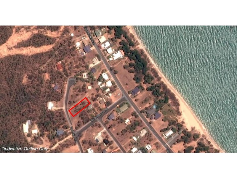 11 Rattray Avenue, Hideaway Bay QLD 4800