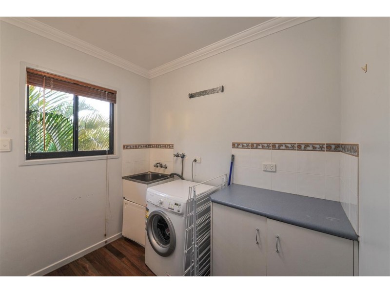 48 Country Road, Cannonvale QLD 4802