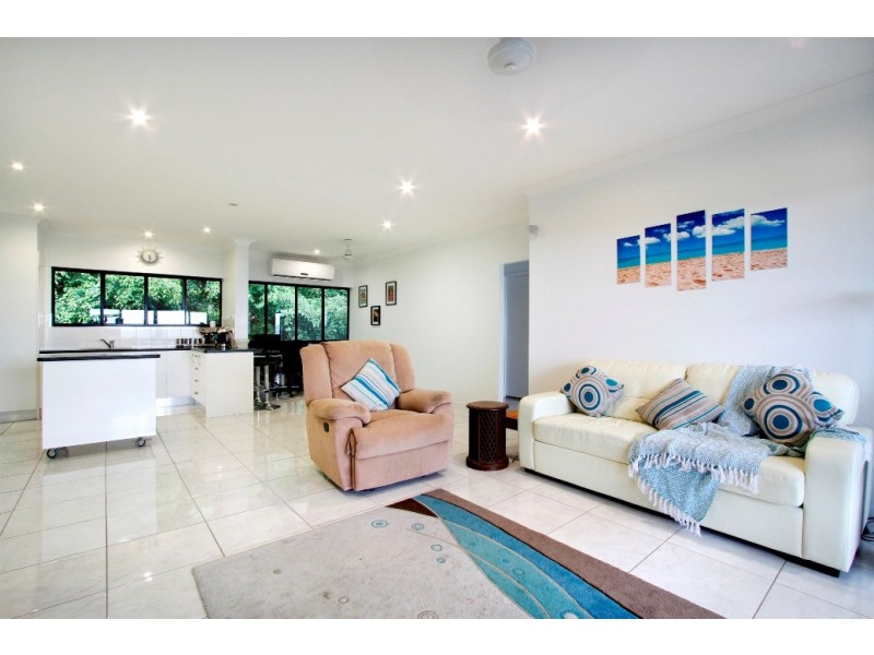 153/6 Eshelby Drive, Cannonvale QLD 4802