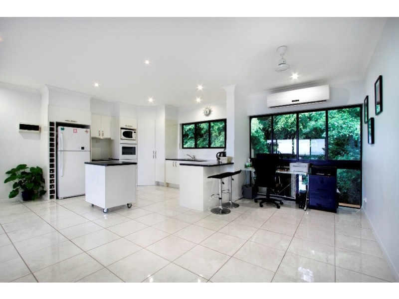 153/6 Eshelby Drive, Cannonvale QLD 4802