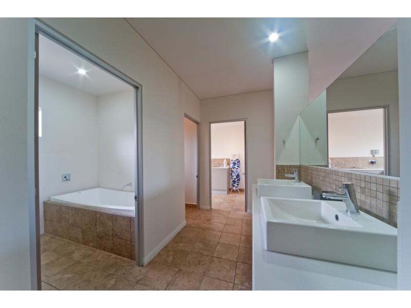 80 Galbraith Park Drive, Cannonvale QLD 4802