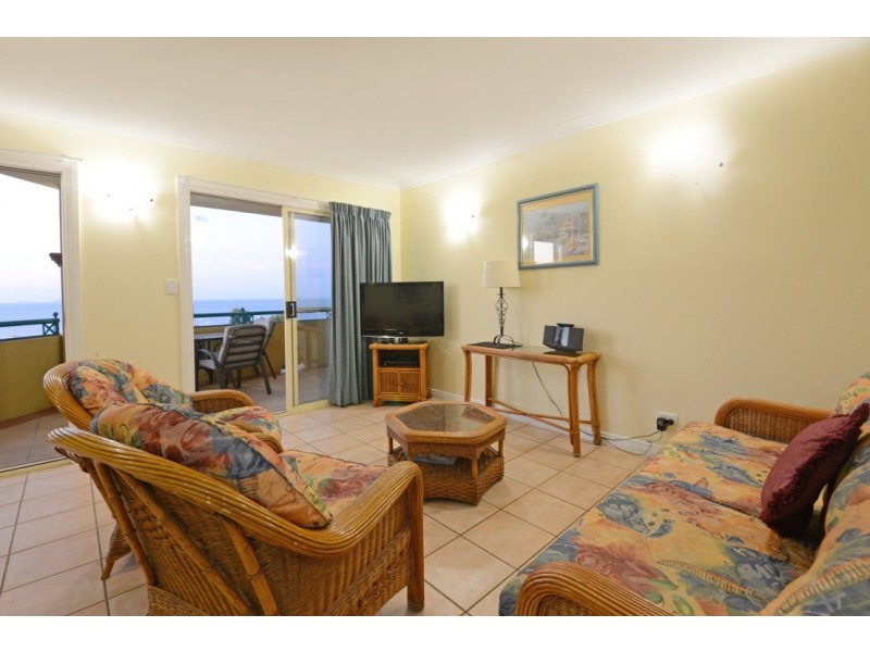 8/10 Golden Orchid Drive, Airlie Beach QLD 4802