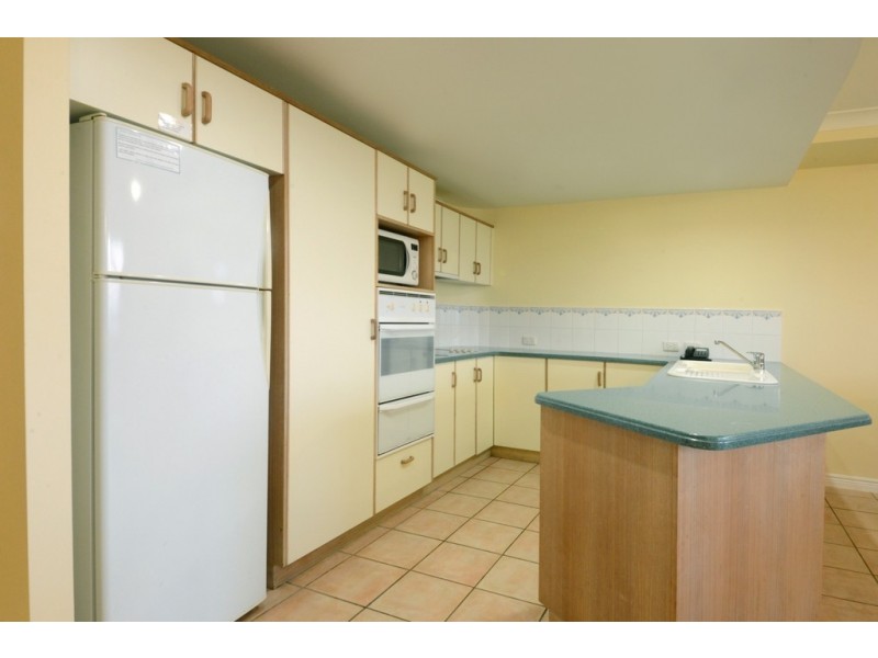 8/10 Golden Orchid Drive, Airlie Beach QLD 4802