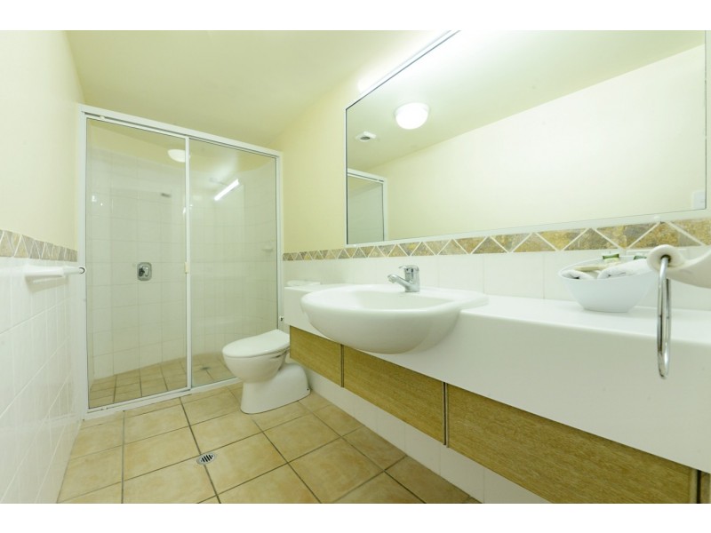 8/10 Golden Orchid Drive, Airlie Beach QLD 4802