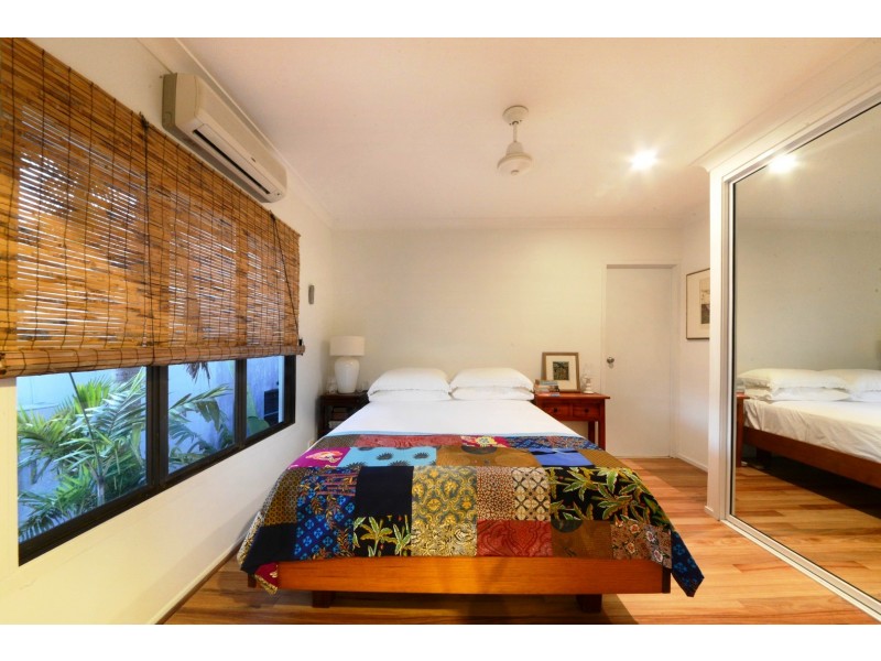 6 Shutehaven Close, Shute Harbour QLD 4802