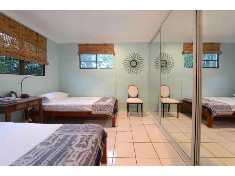 6 Shutehaven Close, Shute Harbour QLD 4802