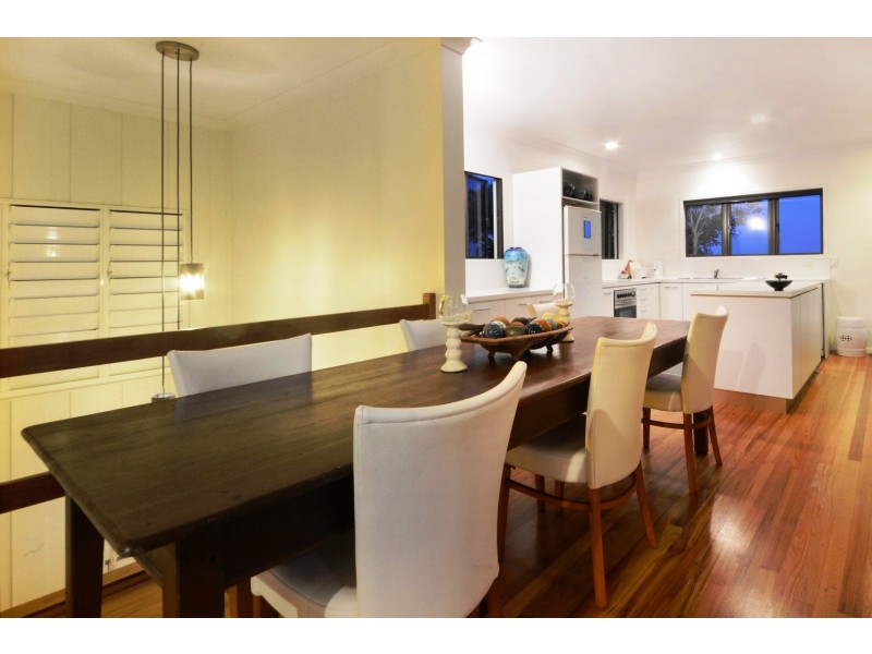 6 Shutehaven Close, Shute Harbour QLD 4802