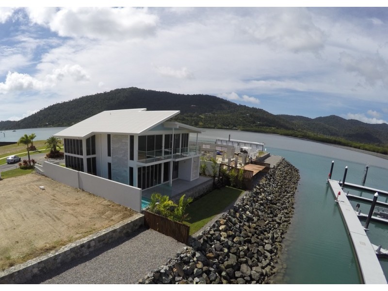 Lot 17 The Cove, Airlie Beach QLD 4802