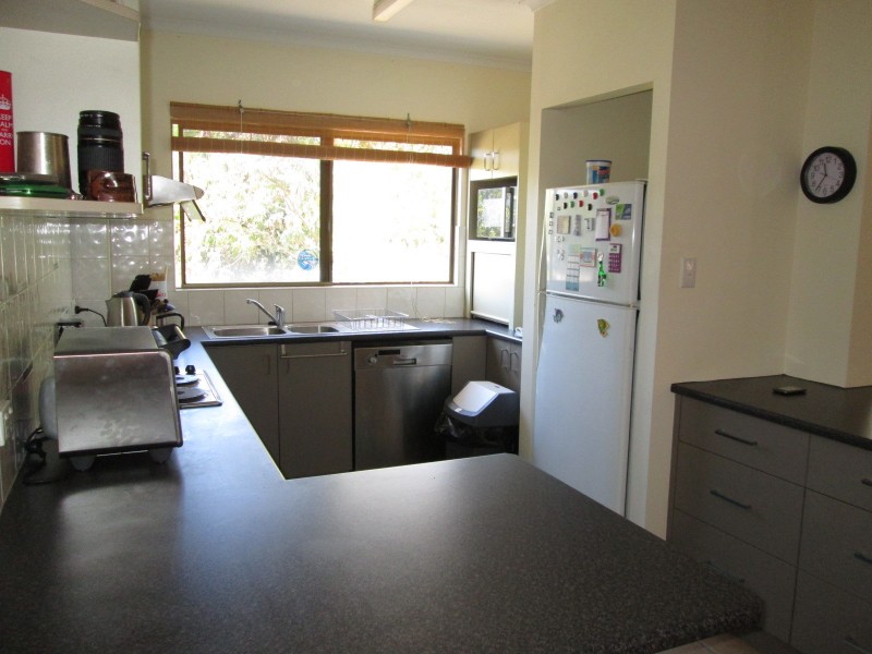 2/5 Lamond Street, Airlie Beach QLD 4802