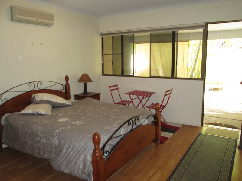 2/5 Lamond Street, Airlie Beach QLD 4802