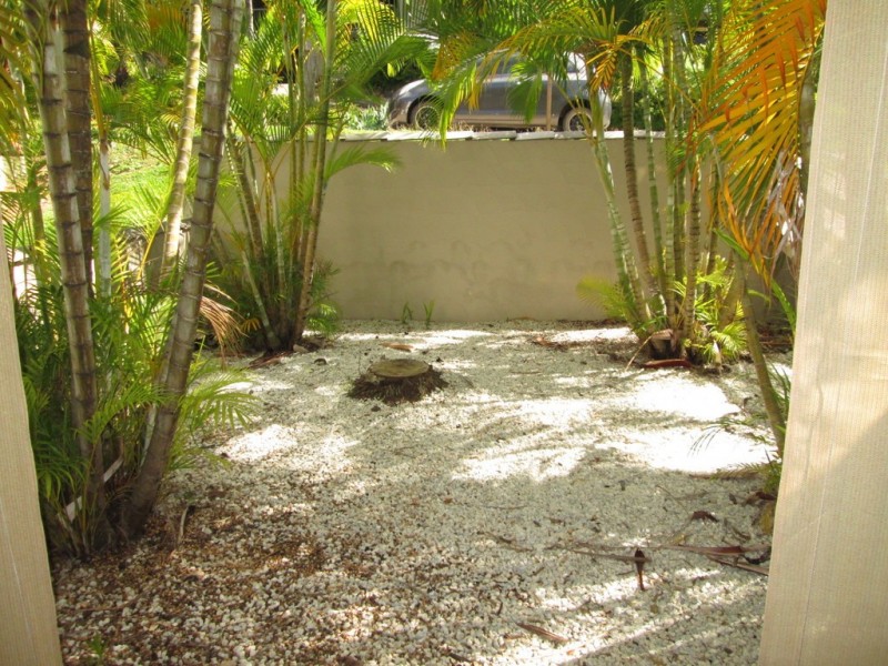 2/5 Lamond Street, Airlie Beach QLD 4802