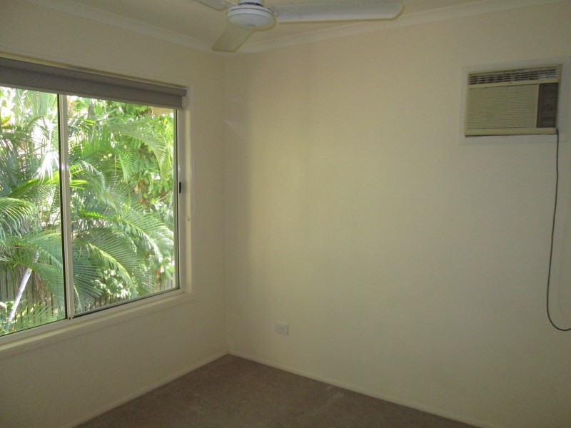14 Iluka Street, Cannonvale QLD 4802