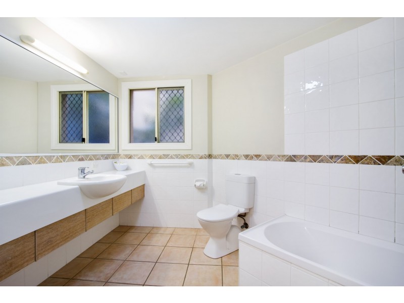 18/10 Golden Orchid Drive, Airlie Beach QLD 4802