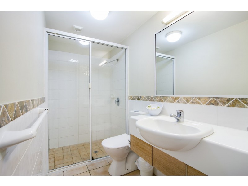 18/10 Golden Orchid Drive, Airlie Beach QLD 4802