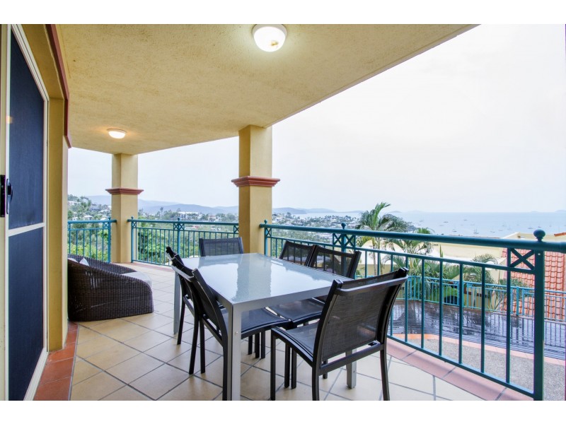 18/10 Golden Orchid Drive, Airlie Beach QLD 4802