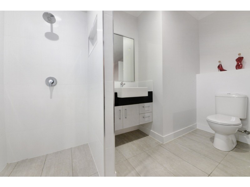 22 Twin Creek Court, Cannonvale QLD 4802