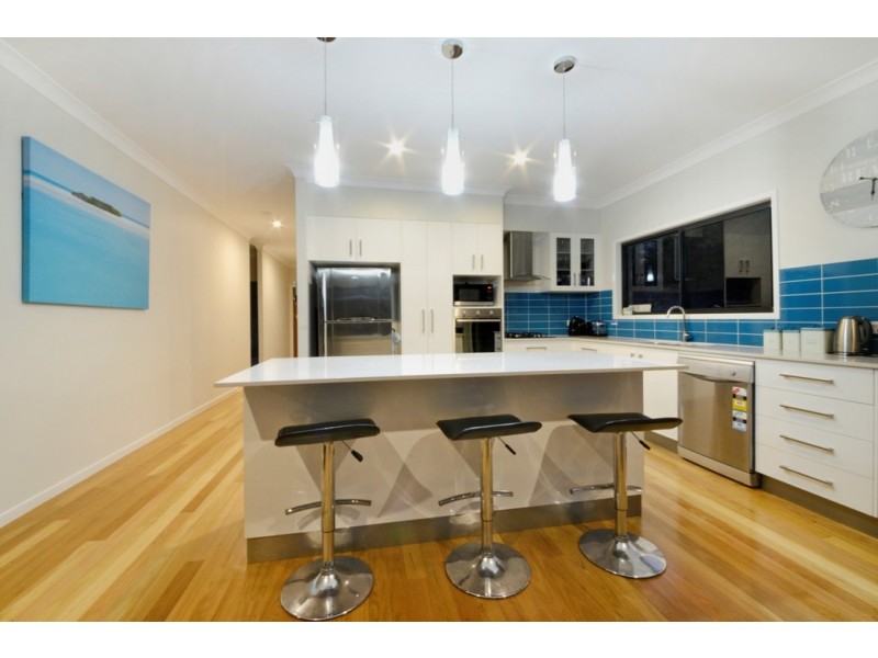 2 Laguna Court, Airlie Beach QLD 4802