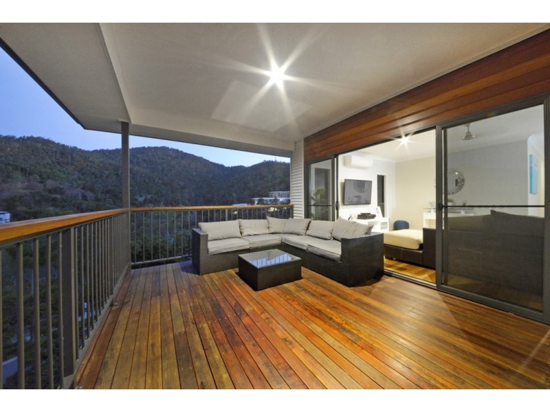 2 Laguna Court, Airlie Beach QLD 4802