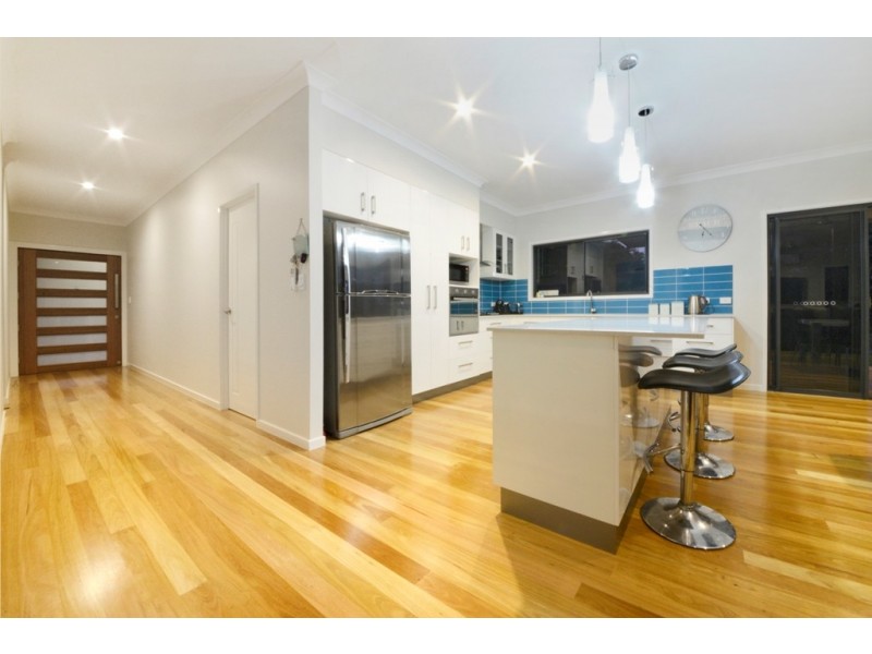 2 Laguna Court, Airlie Beach QLD 4802