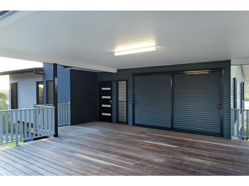 24 Whitehaven Crescent, Cannonvale QLD 4802