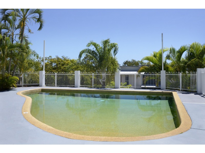 6/12 Eshelby Drive, Cannonvale QLD 4802