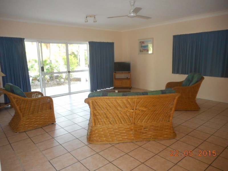 14/24 Pandanus Drive, Cannonvale QLD 4802