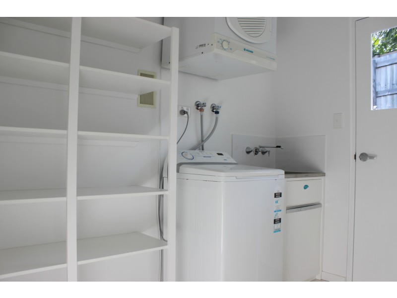 7 Amarula Drive, Cannonvale QLD 4802