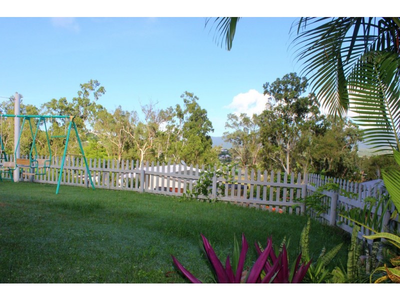 7 Amarula Drive, Cannonvale QLD 4802