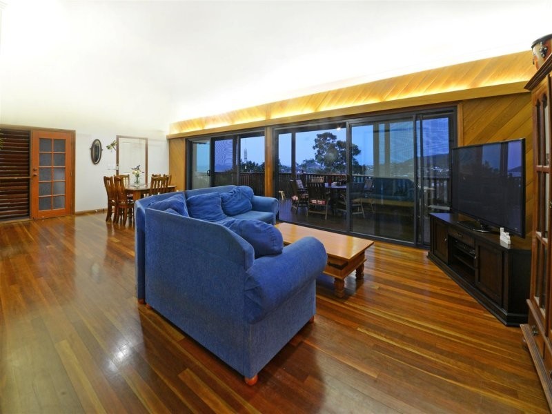 21/14 Hamilton Avenue, Cannonvale QLD 4802