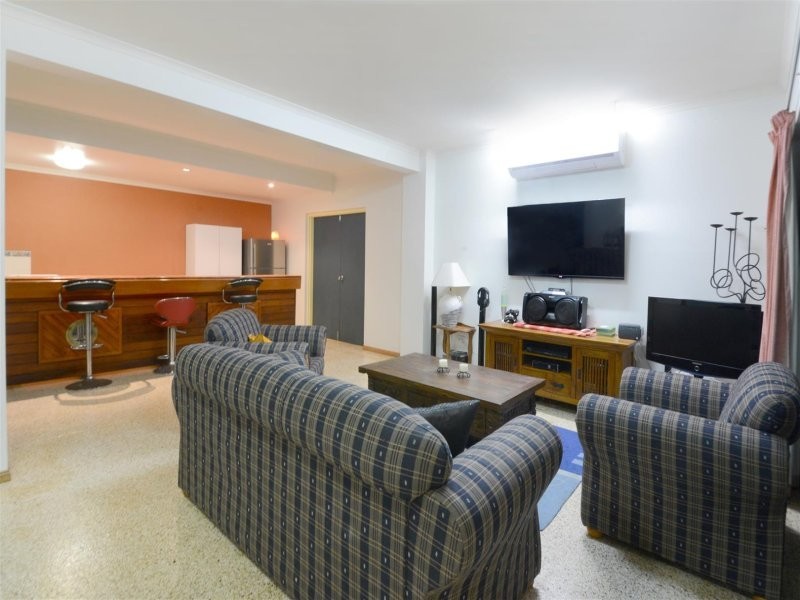 21/14 Hamilton Avenue, Cannonvale QLD 4802