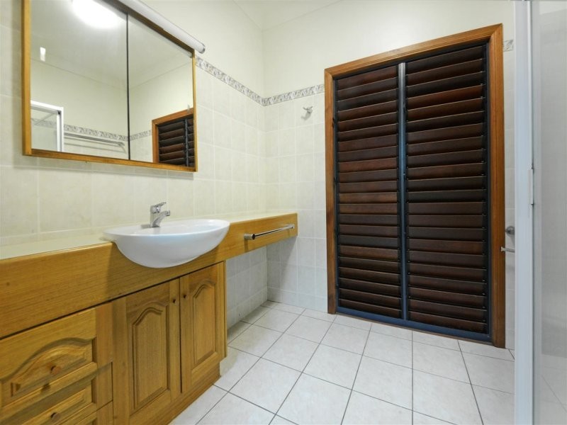 21/14 Hamilton Avenue, Cannonvale QLD 4802