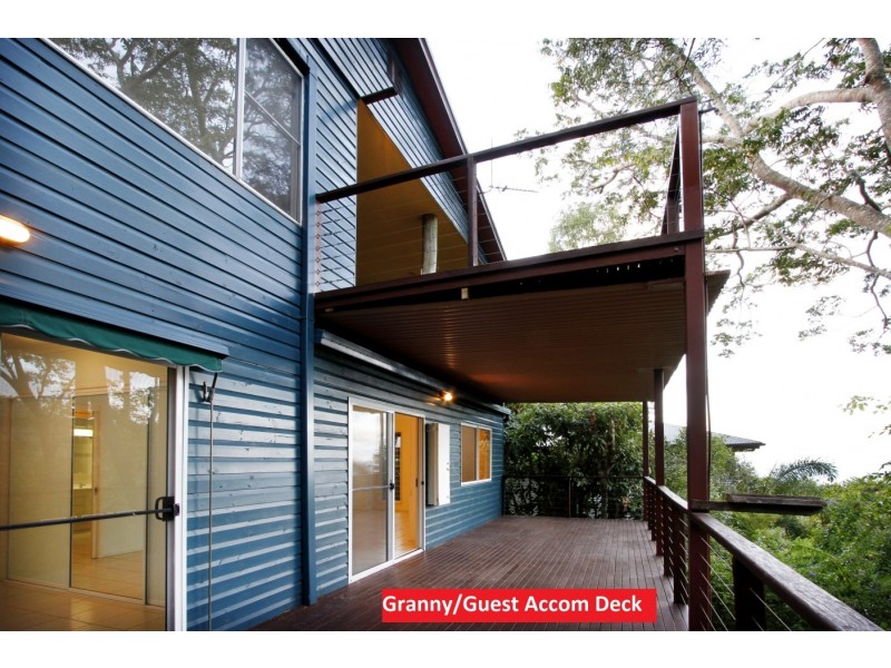 22 Macona Crescent, Cannonvale QLD 4802