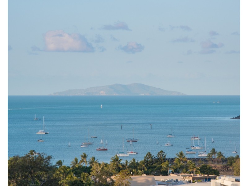 27/18-34 Raintree Place, Airlie Beach QLD 4802
