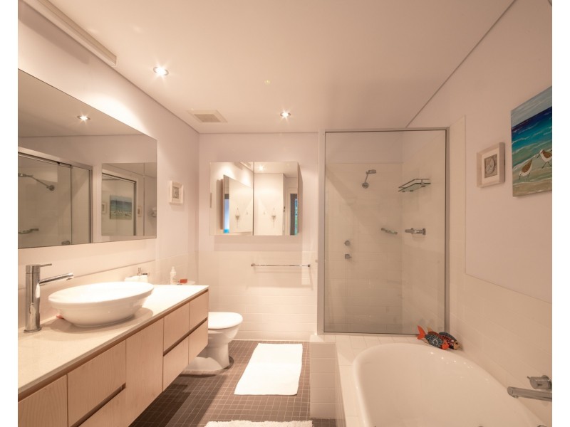 27/18-34 Raintree Place, Airlie Beach QLD 4802