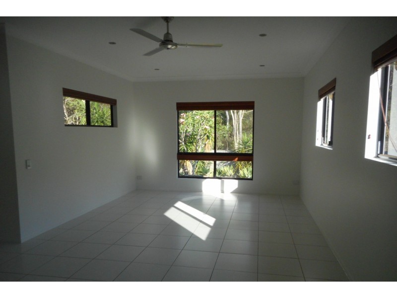 33 Sunset Drive, Jubilee Pocket QLD 4802