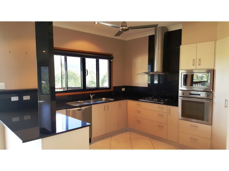 25 Beth Court, Cannonvale QLD 4802