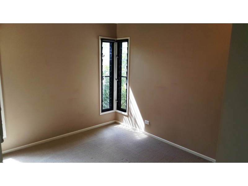 25 Beth Court, Cannonvale QLD 4802