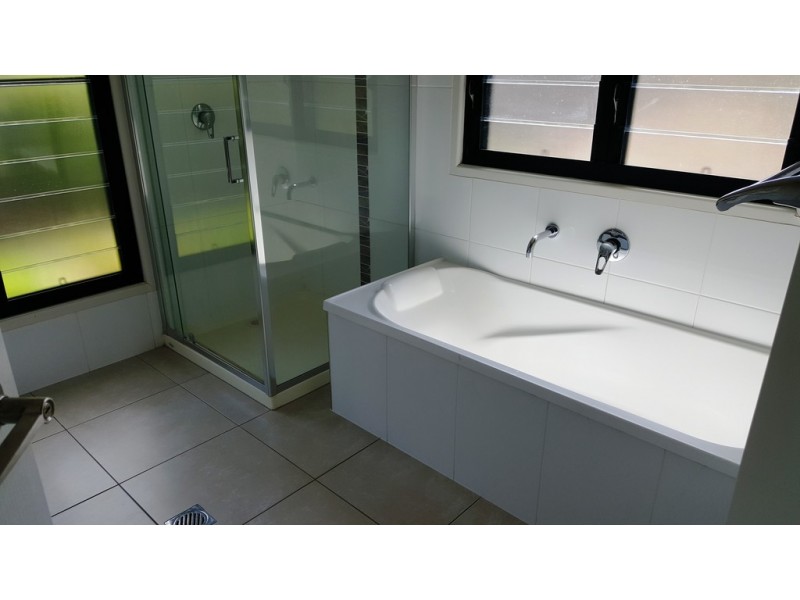 25 Beth Court, Cannonvale QLD 4802